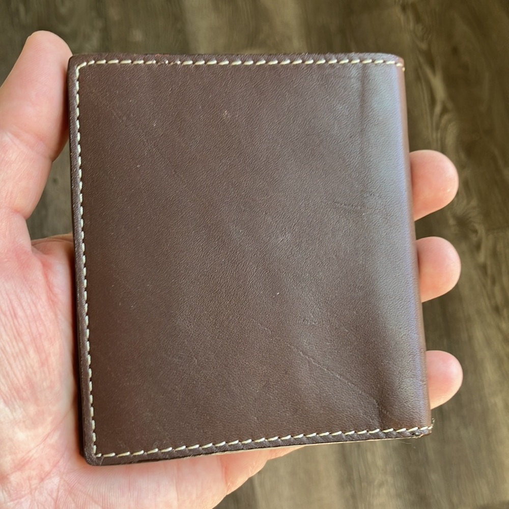Wallet - Picture 2 of 16
